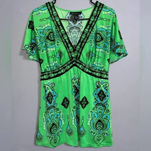 INC international concepts V-neck top size medium - Picture 1 of 5